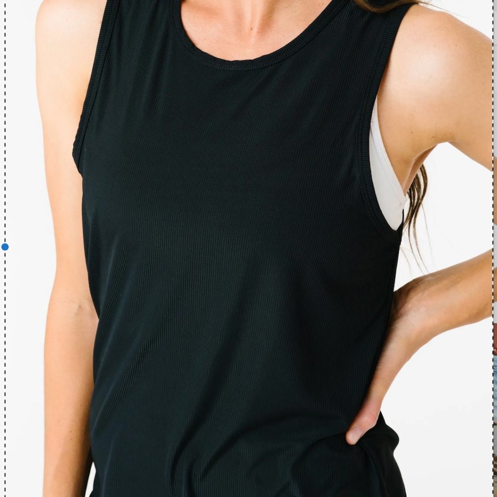 Zyia Black Premium Tank NWT and bag Size Medium